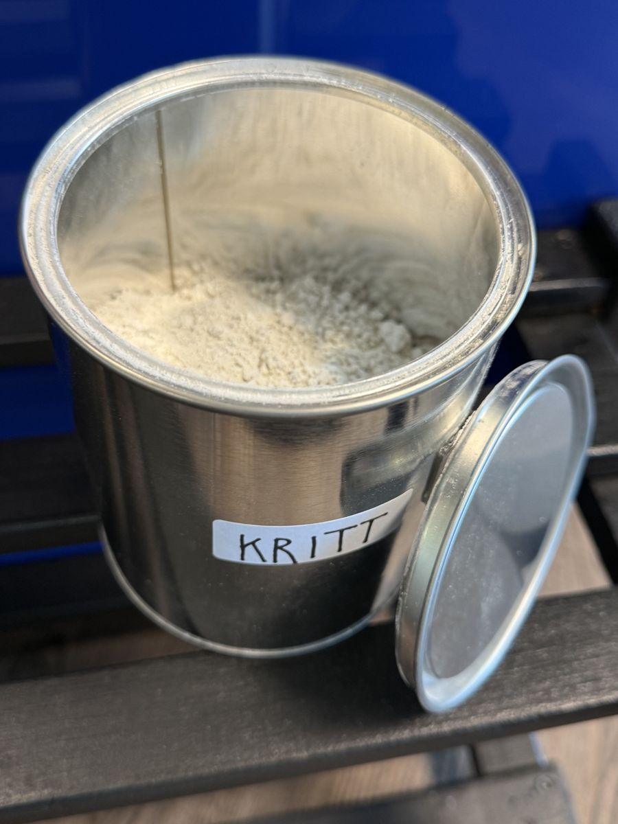 Spann med 0,5 kg kritt 